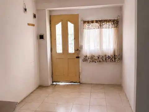 PH 2 Ambientes Moreno Centro incluye servicios