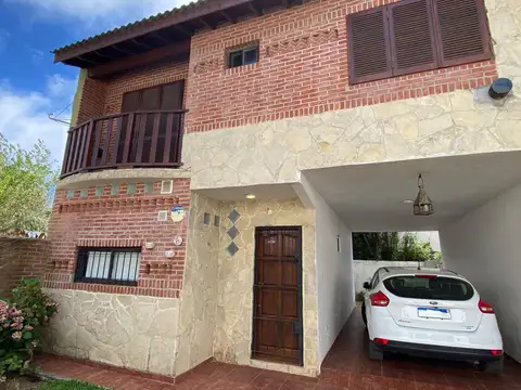 Depto Tipo Casa en Venta de 4 ambientes