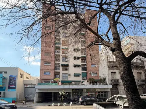 VENTA COCHERA ALMAGRO (Bajas Expensas)