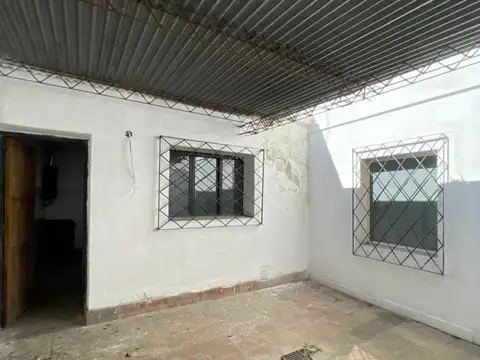 CASA EN ALQUILER PARA ESTUDIANTES - AV ROCA 1800