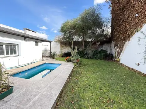 VENTA CASA 5 AMB/ QUINCHO PILETA PARQUE LOMAS DE ZAMORA!