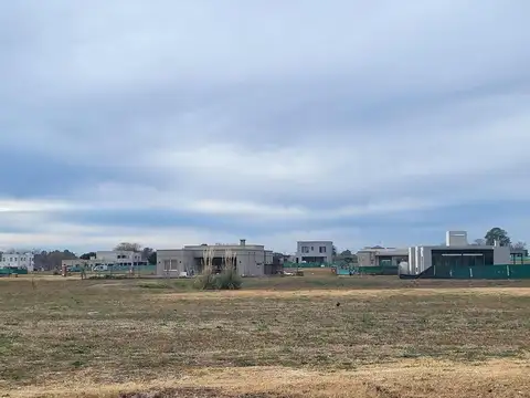 Pilar del Este, Lote en Venta