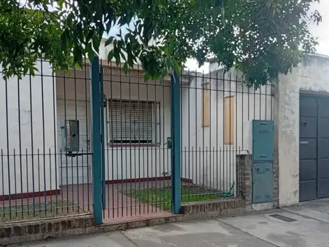 Casa en Venta en Merlo, USD 120.000