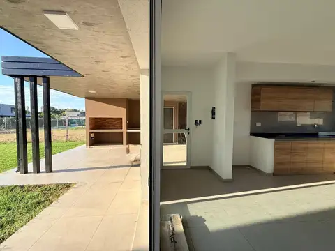 Casa en Venta al Este