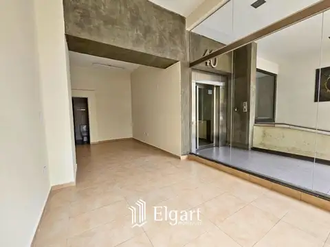 Local - Alquiler - Argentina, San Miguel de Tucumán - Corrientes 1cda