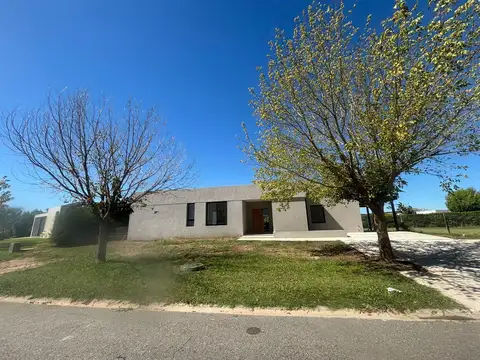 Casa en El Canton - Golf