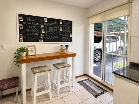 Casa 3 ambientes con 1 baño