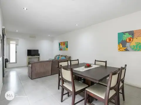 Casa en Venta en Abasto, USD 280.000