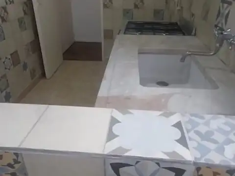 Departamento 2 ambientes con 1 baño