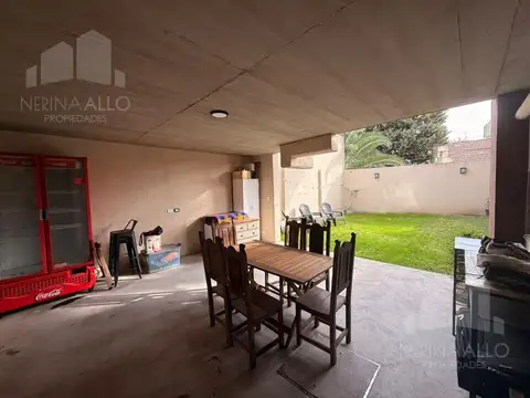 Depto Tipo Casa en Alquiler de 3 dormitorios