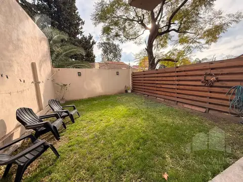 Depto Tipo Casa en Alquiler de 4 ambientes