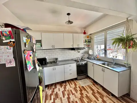 Departamento 3 ambientes con 2 baños