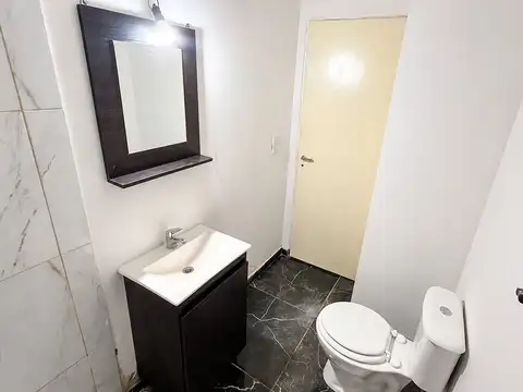 MONOAMBIENTE CON COCHERA Y BALCON - LOMAS DE ZAMORA