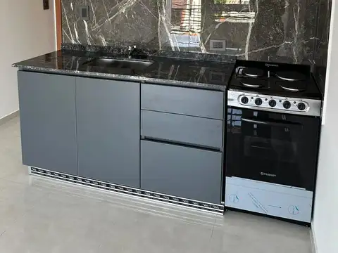 Departamento en Alquiler en Lomas Del Mirador, $ 580.000