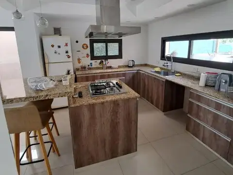 Casa en Alquiler en Mayor Drummond, $ 1.750.000