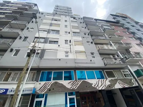 Venta Departamento 3 ambientes Plaza Colon
