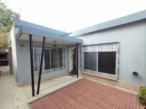 Casa PH 3 Ambientes al Fondo en Alquiler - Castelar Sur