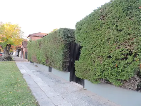 Casa En Venta Con Parque Y Pileta (20 X 52 Mts) San Miguel