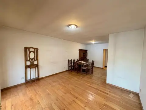 Casa en Venta en Olivos, USD 275.000