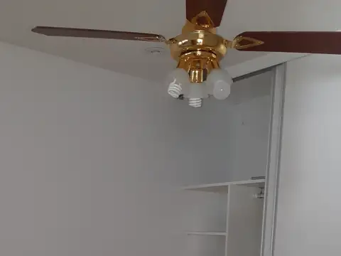 Ballivian 2200, Piso PB