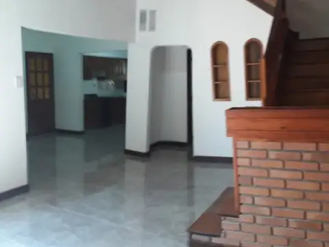 Casa en Venta en Ramos Mejia Sur, USD 320.000