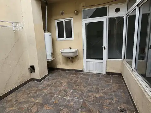 Depto Tipo Casa en Alquiler de 2 ambientes