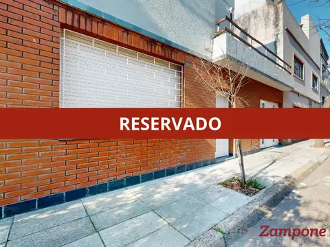 Casa de 4 amb con garaje en Liniers
