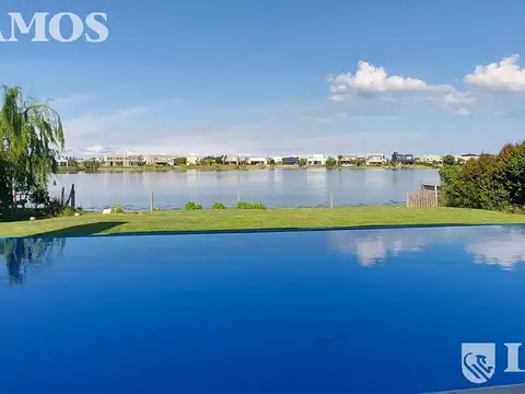 Casa en Alquiler de 4 dormitorios