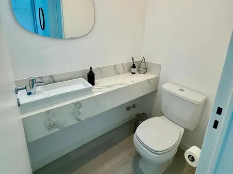 Departamento en Alquiler con 1 cocheras