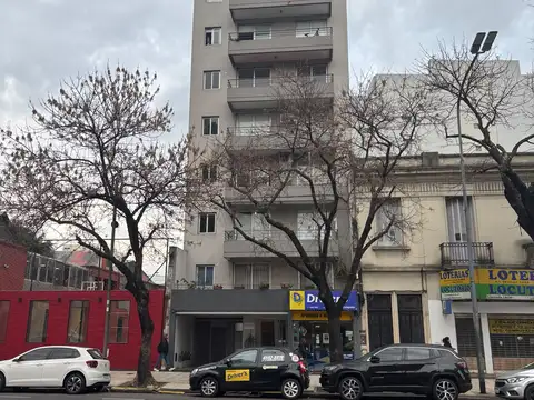 Colegiales: en Alquiler Monoambiente Amueblado