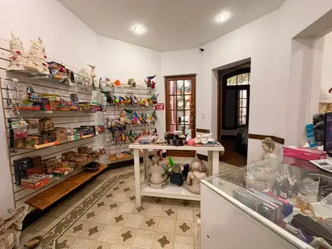Avenida San Martín Oeste 100