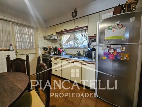 Casa en Venta en Haedo Norte, USD 210.000