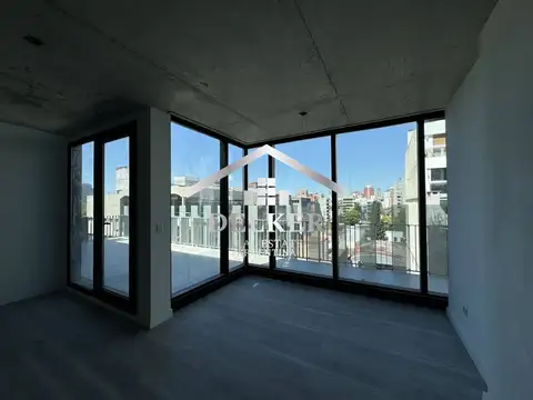 Oficina en Venta al Noroeste