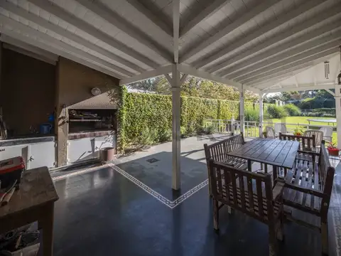 Casa en Venta en Bella Vista, USD 490.000