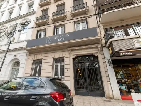 Arenales 1556 - Plaza Vicente Lopez
