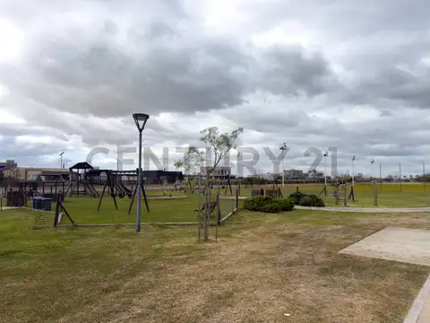 Terreno en Venta en Magallanes - Barrio cerrado, USD 95.000