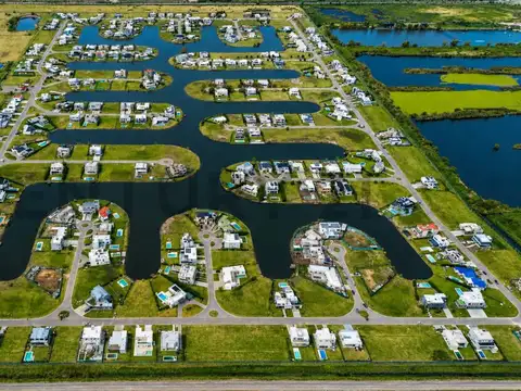 VENTA LOTE A LA LAGUNA 981mt2  Magallanes Pueblos del Plata. Hudson, Berazategui.