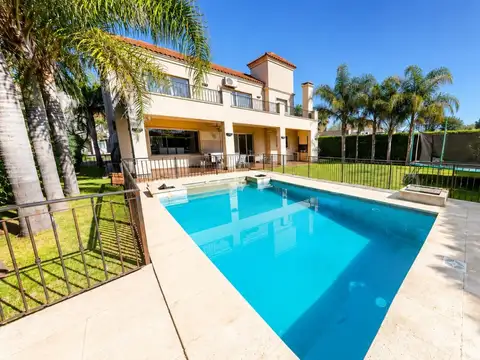 OPORTUNIDAD CASA 5 AMBIENTES ESCUCHA OFERTA