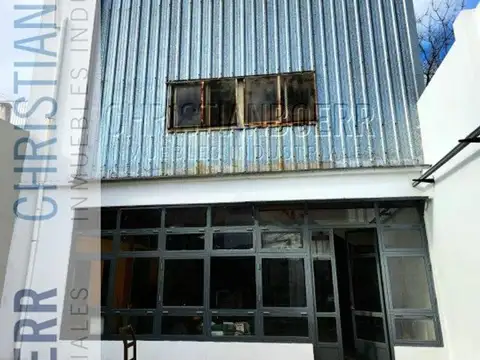 DEPOSITO COMERCIAL DE 190M² CUB+OFIC. 62M² - Varios destinos