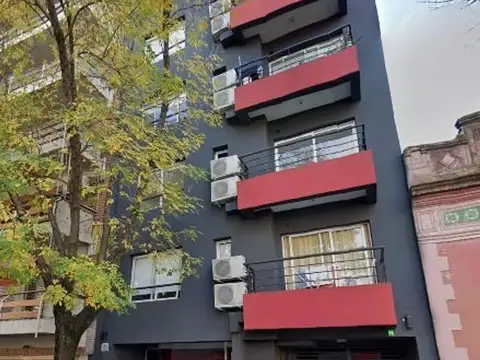 Departamento MUY luminoso en alquiler