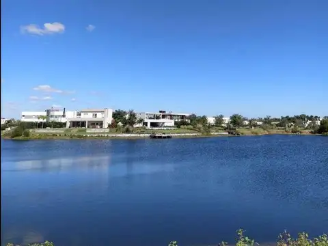 Terreno en Venta en San Matias, USD 179.900