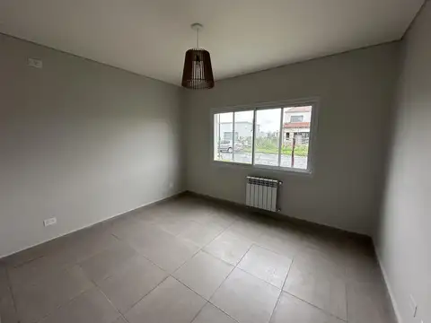 Casa en Alquiler en San Lorenzo Chico, USD 1.600