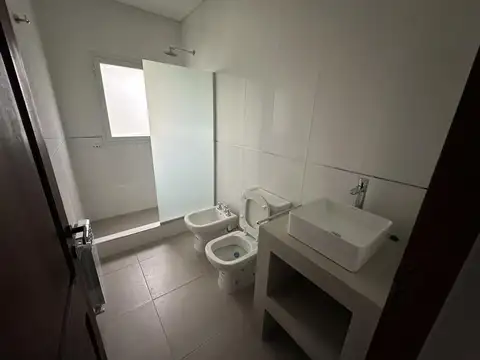 Casa en Alquiler a ESTRENAR de 3 dormitorios en Barrio La Trinidad, San Lorenzo Chico Salta (Abr 26)