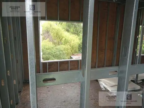 Terreno en Venta 25  mts Fondo