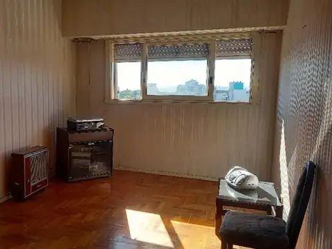 Manzanares 1800, Piso 16