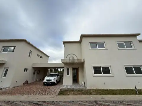 Departamento en Venta en Saravi Village, USD 57.000