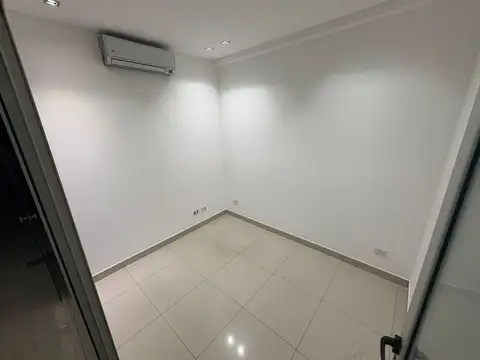 Oficina en Venta en Manuel Alberti, USD 650.000