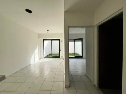 Departamento en Alquiler en Las Heras, $ 440.000