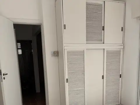Depto Tipo Casa en Venta 60 años