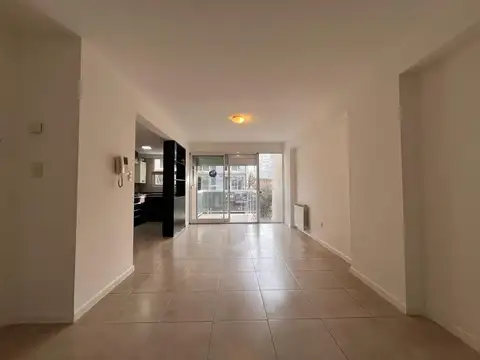 Venta Semipiso 3 ambientes a 1 cuadra del mar